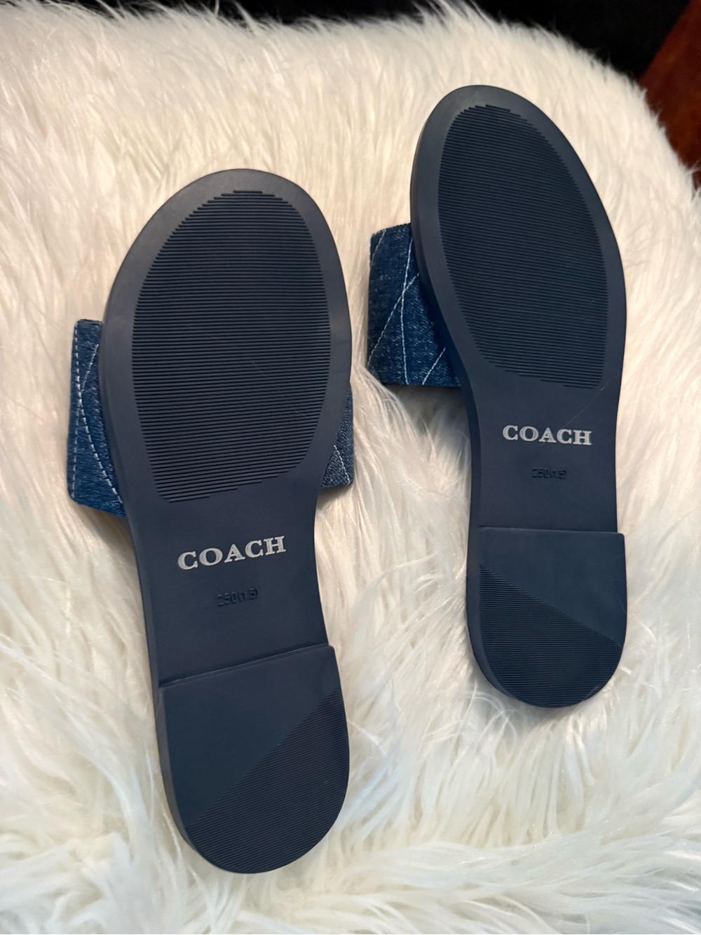 Women’s Navy Quilted Denim Slide Sandals - Picture 6 of 7